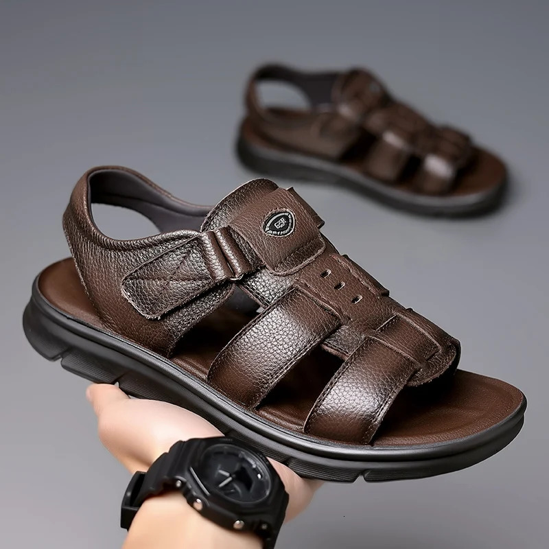 Mens Fashion Top Leather Roman Beach Sandals Summer Breathable Soft Sole Non slip Outdoor Quick Drying Sandals 240715