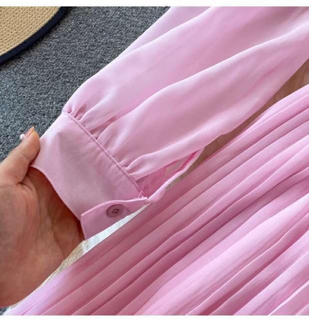 Dressed Lace Patchwork Pleated Chiffon Dress High Waisted and Slim Temperament, Featuring Long Skirt with A Large Hem Loose Waist Lace Dress BOHO DRES