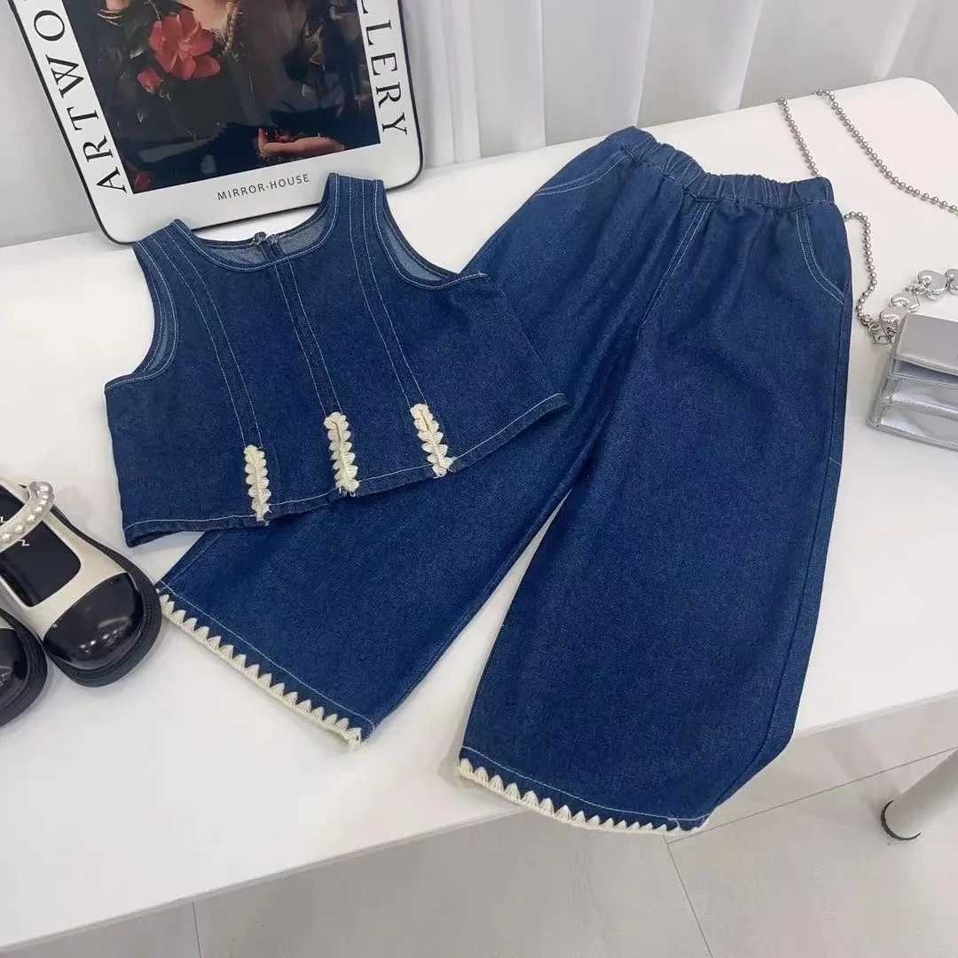 Clothing Sets Kids Girls Denim Set Spring and Autumn 2024 New Childrens T-Shirt Vest Wide Leg Pants Three Piece Set For Girls Korean Edition