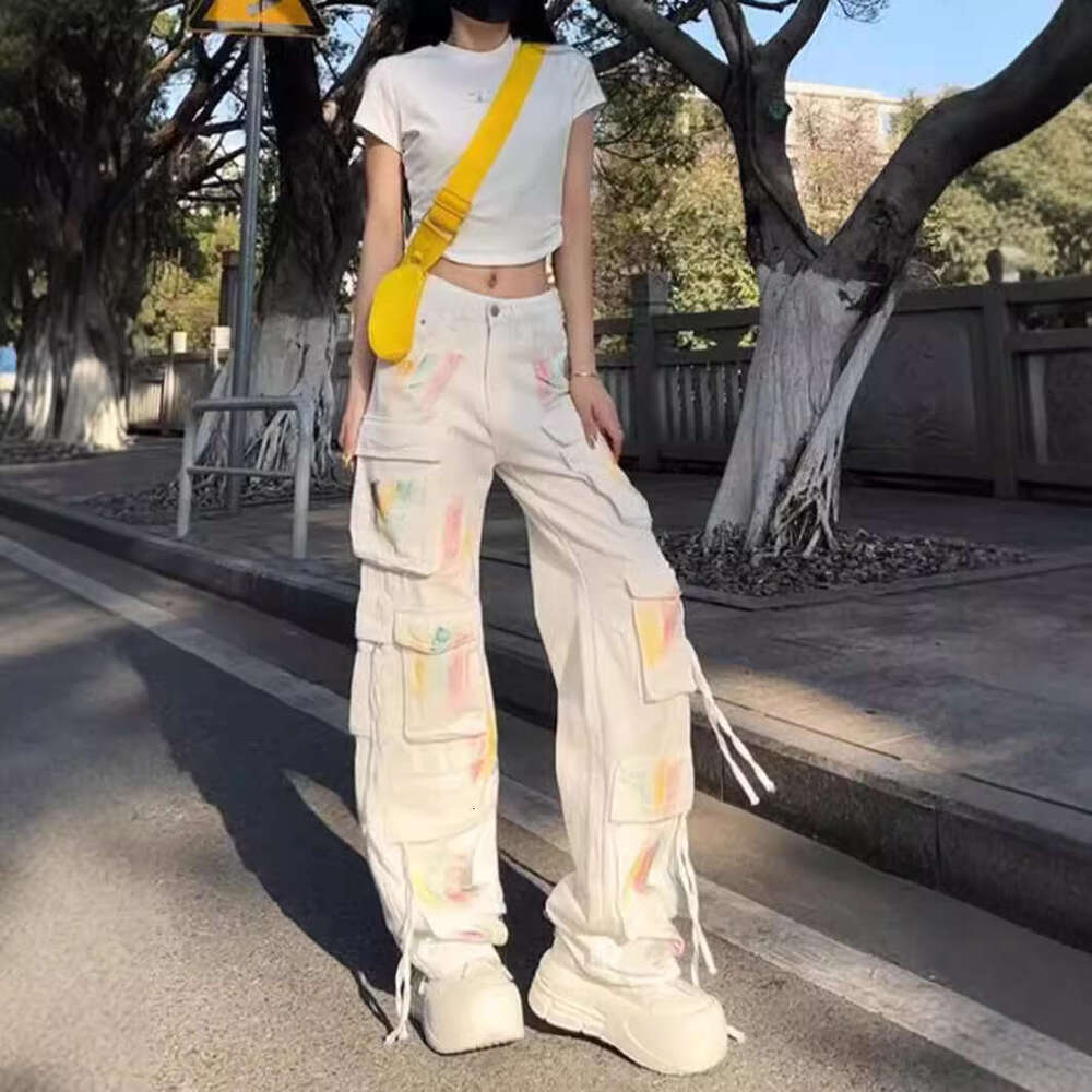 Trendy Brand Jeans for Women, 2024 Spring/summer New Style, American High Street Heavy Industry Graffiti Multi Pocket Workwear Pants Half Pants for Me