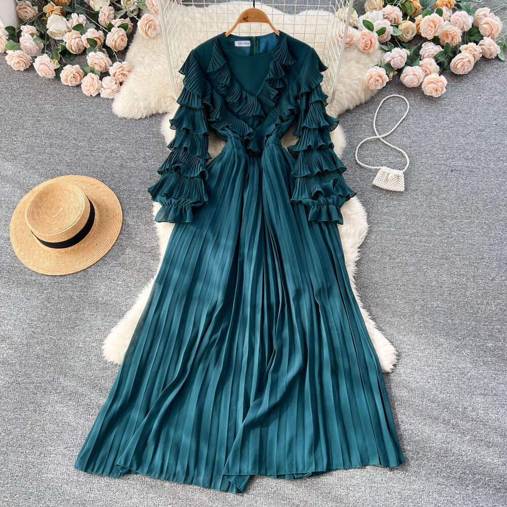 New Fungus Ruffled V-neck Cake Sleeves, Waist Cinched Pleated Long Skirt, Formal Dress Sexy Dress Fishtail Dress Loose Sexy Pregnant Womens Dress Lace
