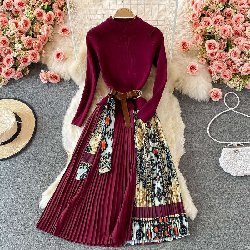 Autumn and Winter French Printed Patchwork Fake Two-piece Skirt with Waist Cinched Stand Up Collar Knitted Sweater Pleated Dress Temperament Sexy Deni