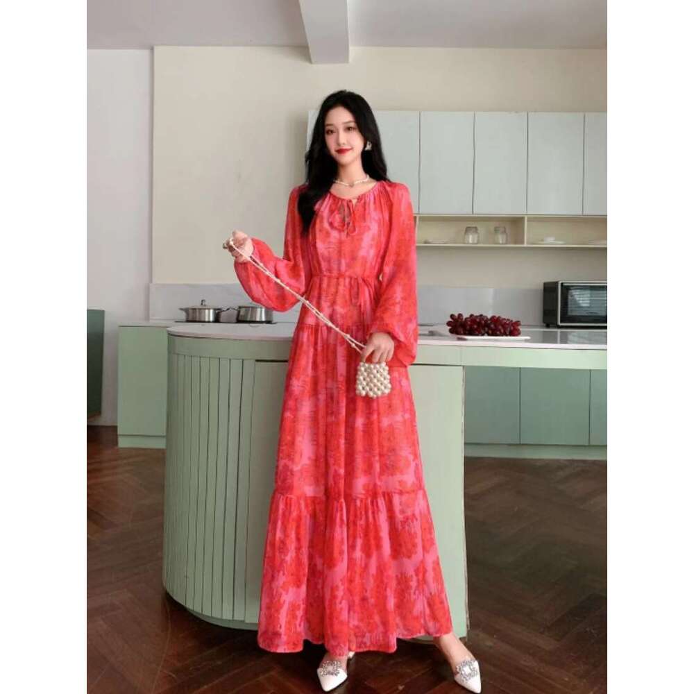Romantic Floral Dress for Women in Autumn with Lantern Sleeve Strap Design, Exuding A Sense of Elegance and Sophistication Round Neck Dress High Waist