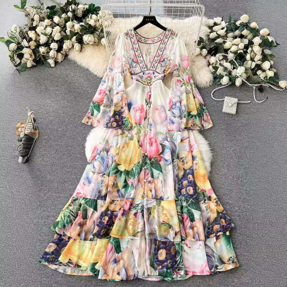 European Palace Style, Temperament, Dress Design, Flared Sleeves, Slim Fit, Long Chiffon Ruffle Edge Skirt Floral Dress Short Novelty Oversize Dress