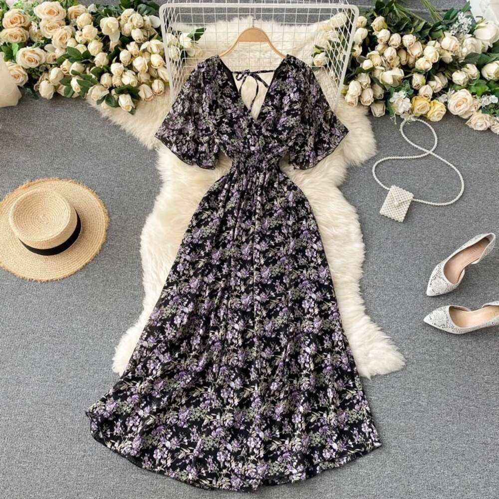 Vacation Dress Summer 2024 New Sexy V-neck Waist Slim and Long Chiffon Flower Beach Skirt Loose Short Sexy Self-cultivation Lace Dress Oversize Dress