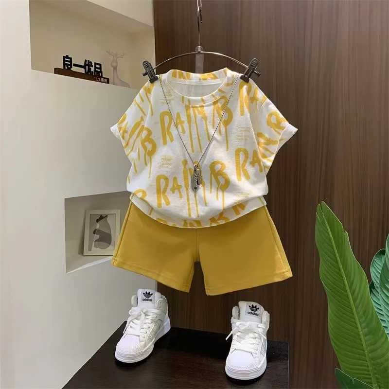 Clothing Sets Boys Summer Short Sleeves Handsome Set New Childrens Letter Full Print T-shirt Baby Summer Short Sleeves Two Piece Set Thin