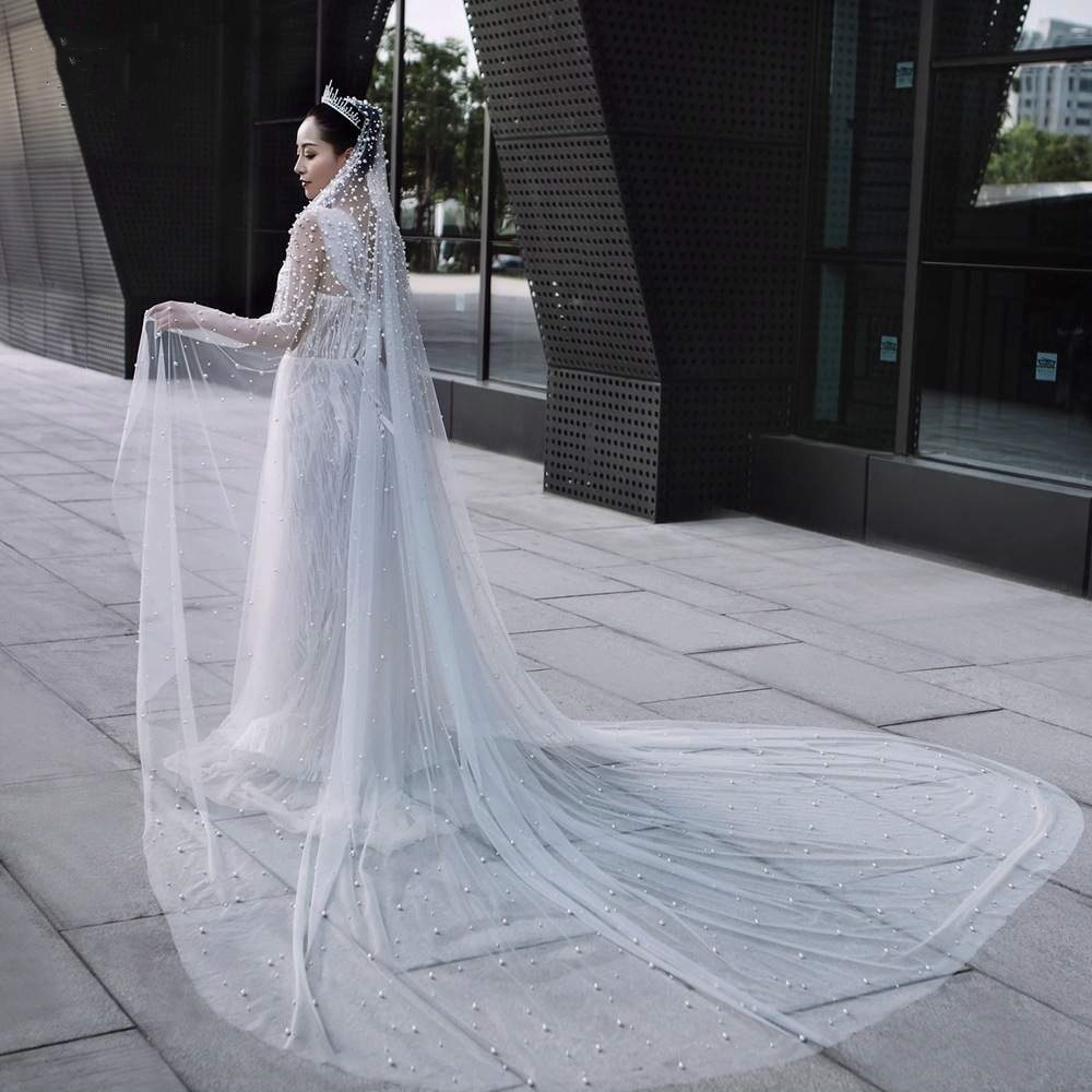 Gorgeous Wedding Veil More Pearls Beaded 3M Long Special Cut Cathedral Royal Bridal Veil with Comb Veil White Ivory Wedding Accessories