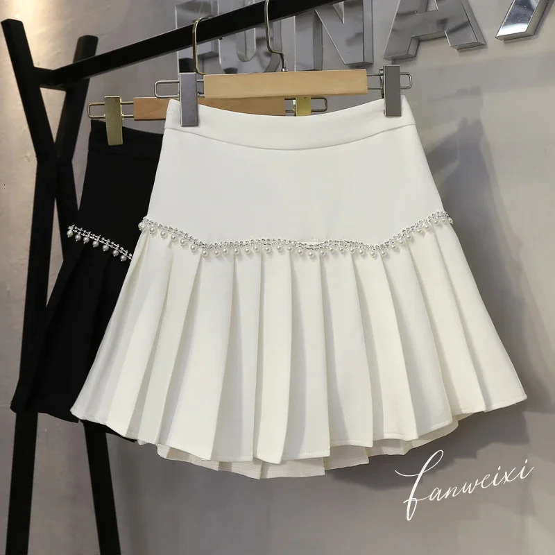 Preppy Style White Pleated A Line Dance Mini Skirts Women Spring Autumn High Waist Pocket Stitching Puffy Short Skirt 240710