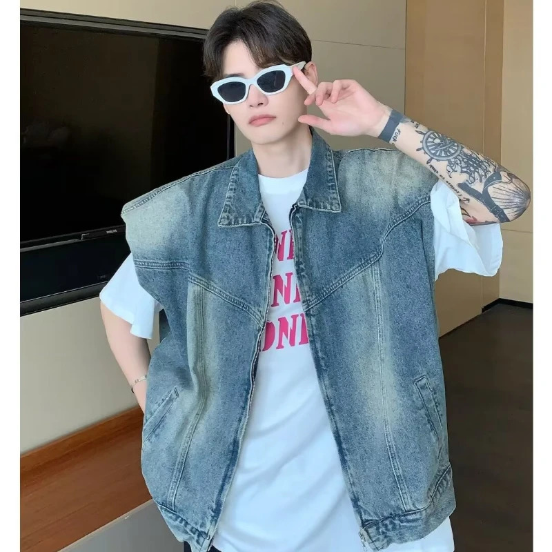 American Sleeveless Denim Jacket Mens Hip Hop Trend Washed Loose Cowboy Vest Y2K Gradient Zipper Lapel Street Punk Couples Tops 240710