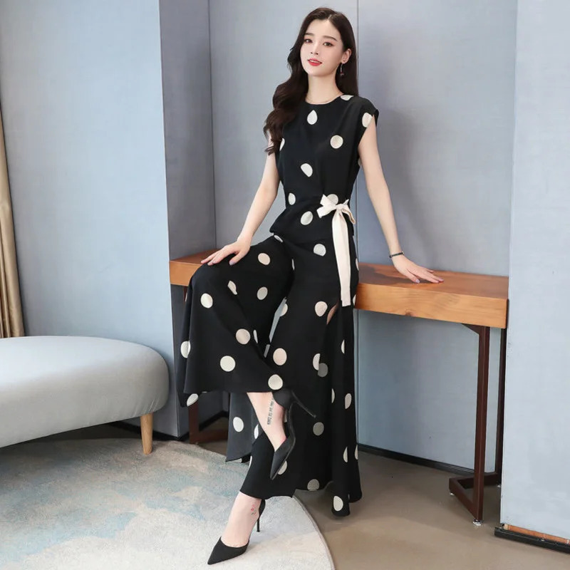 Womens Chiffon Sport Suit 2024 Summer Fashion Polka Dot Wide Leg Pants Crop Tops Two Piece Set For Women Plus Size Clothing 240716