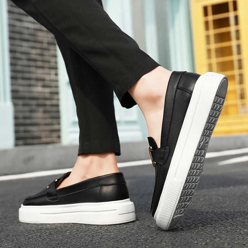 Classic beige cushioned mens breathable leather shoes flat shoes casual shoes mens skate shoes mens footwear Mocassines Hombre 240715