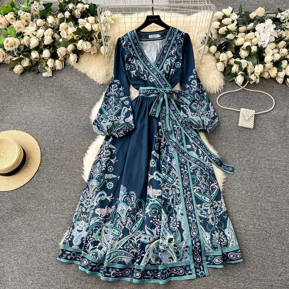 2024 New French One Piece Lace Up Waist Printing Womens Light Luxury Elegant Long Dress Bifurcated Short Novelty Waist Temperament Silk Dress Denim Dr