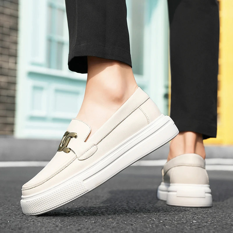 Classic beige cushioned mens breathable leather shoes flat shoes casual shoes mens skate shoes mens footwear Mocassines Hombre 240715