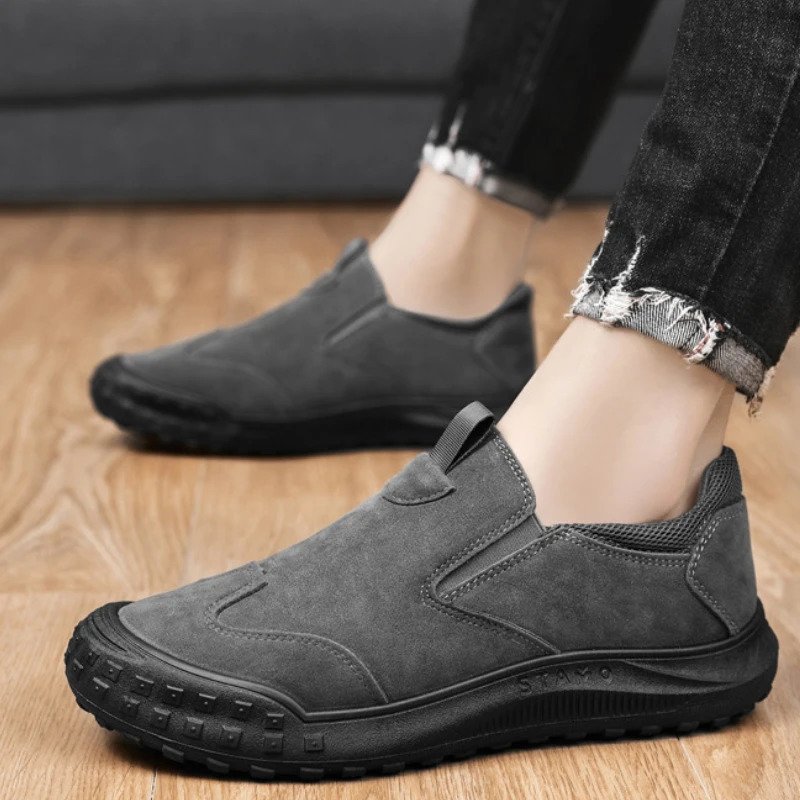 2024 mens casual sports shoes smooth and comfortable fashionable outdoor trend large-sized breathable driving shoes 240715