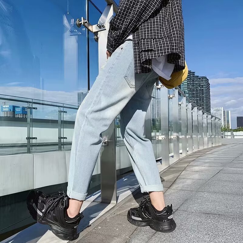 Summer thin cut cropped jeans men's light colored small leg Korean version trendy beggar 9-point pants