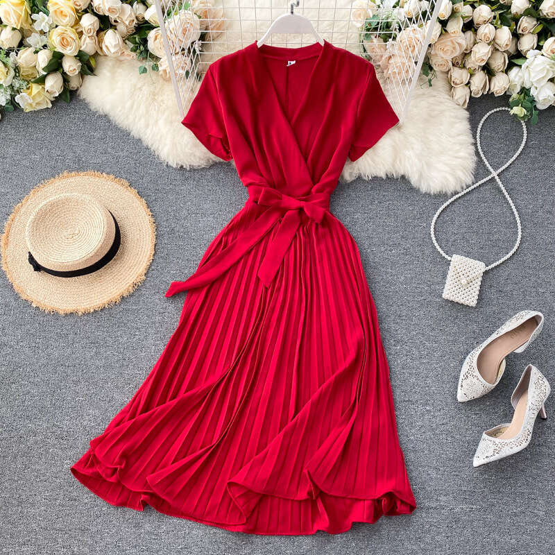 French Niche Dress for Women 2020 New Style Temperament Solid Color V-neck Tie Up Waist Slimming Knee Length Pleated Skirt Bifurcated Novelty Short La