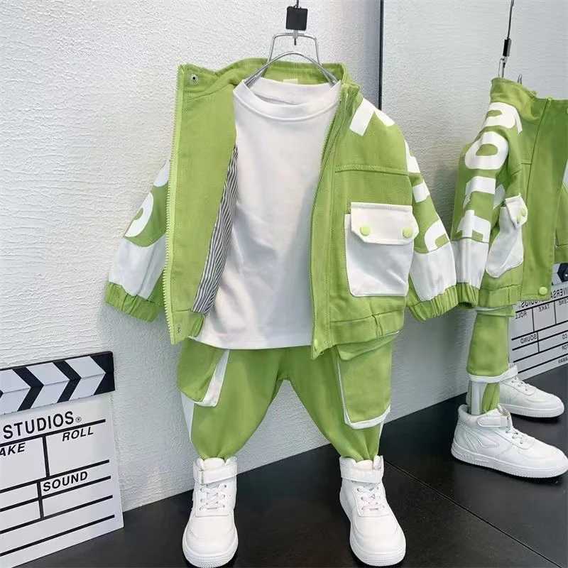 Clothing Sets Boys Workwear Set 2024 Spring and Autumn Childrens Sports Two Piece Set Childrens Fashion Letters 2 Pcs Kids Outfits