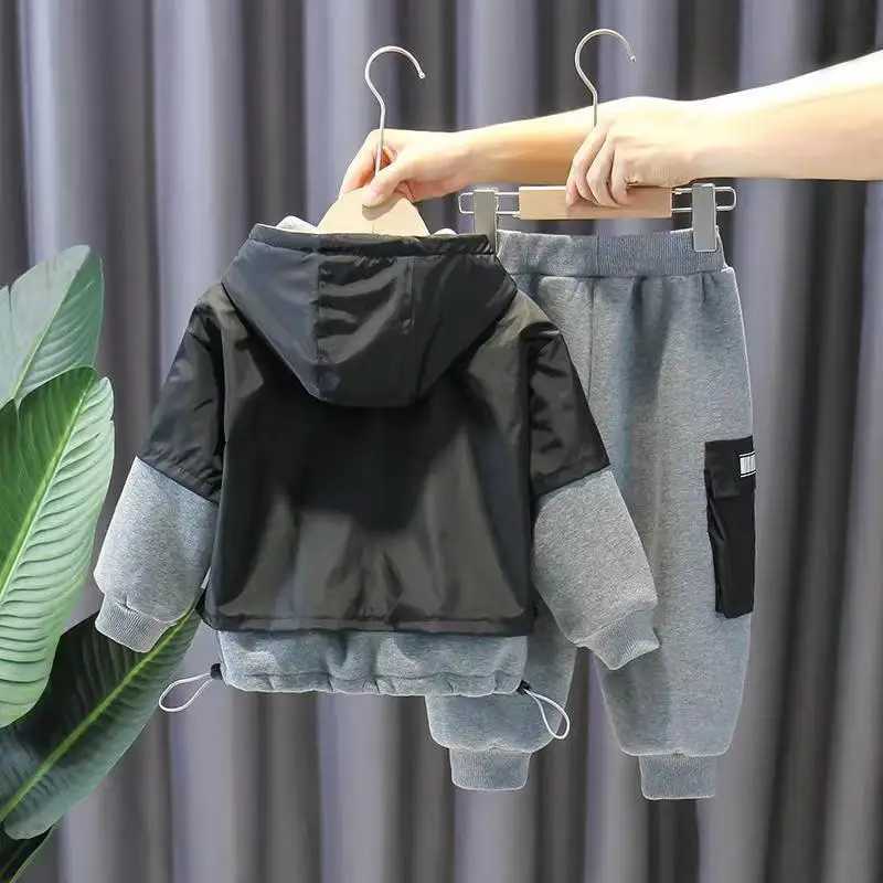 Clothing Sets Kids Boys Clothing Set 2024 Autumn and Winter New Fashion Childrens Hooded Plush and Thick Jacket Pants 2-piece