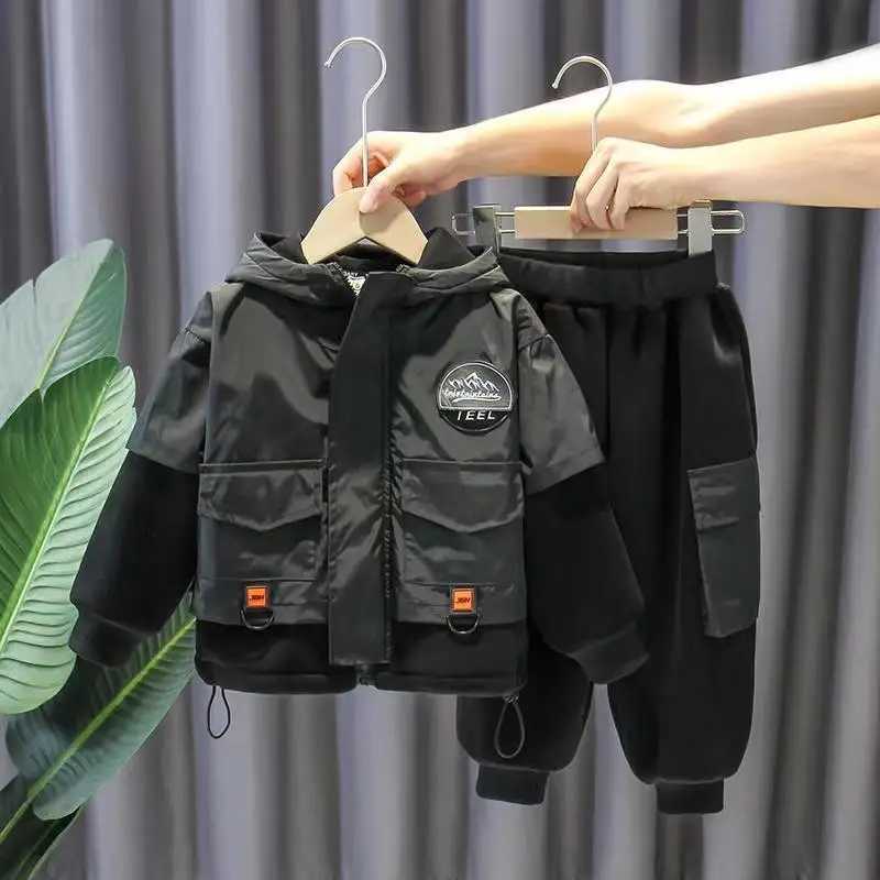 Clothing Sets Kids Boys Clothing Set 2024 Autumn and Winter New Fashion Childrens Hooded Plush and Thick Jacket Pants 2-piece