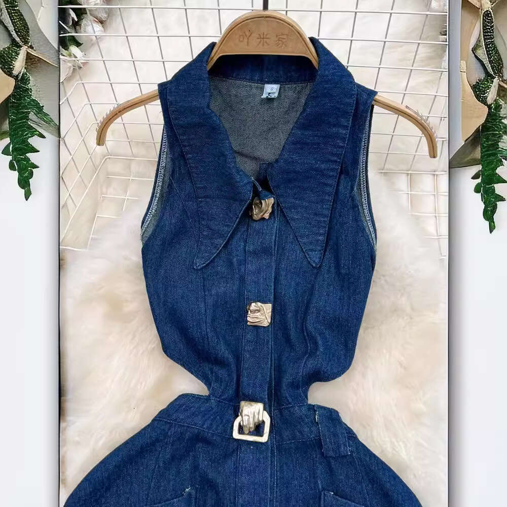 Flip Collar, Hollowed Out, Exposed Waist, Waistband, Slimming Effect, Sleeveless Single Breasted A-line Split Denim Dress, Casual Long Dress BOHO DRES