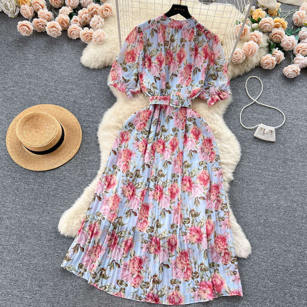 Summer New Sweet Print Round Neck Short Sleeved Dressed Waist for Slim Appearance with Wooden Ear Edge Wrinkles and Large Beach Display Waist SKINNY D