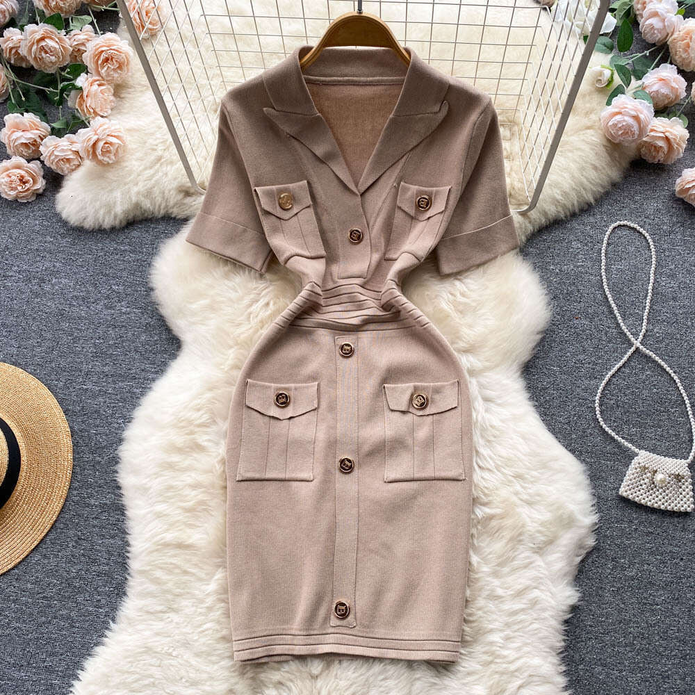 Xiaoxiangfeng Knitted Dress for Womens Summer 2022 New Style French Niche Collar, Waist Cinching, Slimming Style, Hip Hugging Skirt Short Round Neck D