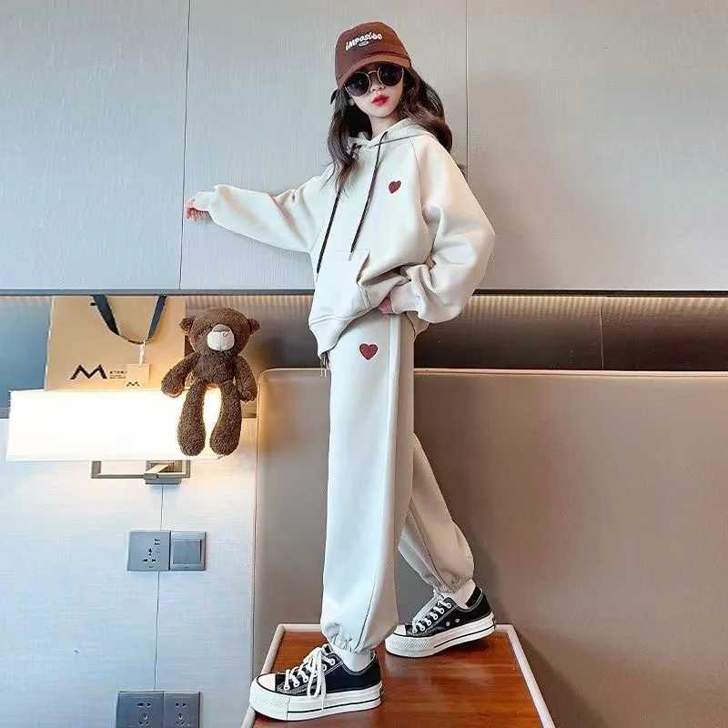 Clothing Sets Girls Letter Long Sleeve Hoodie Tee Long Pants Outfit Toddler Infant Clothing Set Fashion Kids Wear Children Outfits New 2024