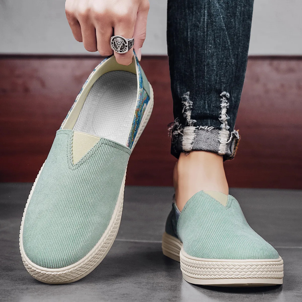 Comfortable mens shoes breathable fishermans shoes mens casual canvas Loafers flat vulcanized sports shoes mens Espadrillles summer 240715
