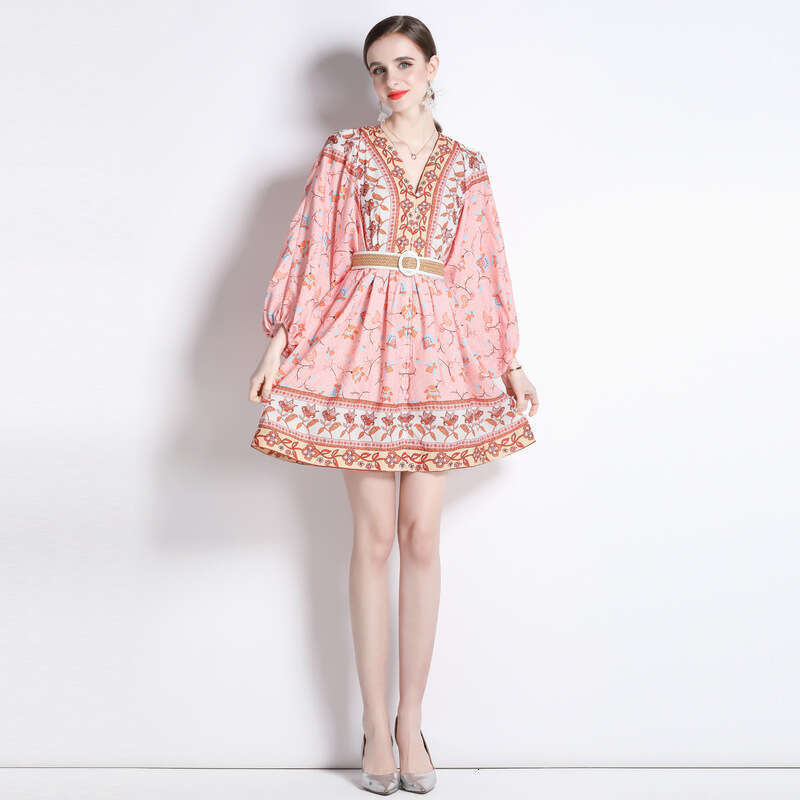 Dress 2023 Spring/summer New Minimalist Print Elegant Temperament Short V-neck Dress Floral Dress Long Summer Dress Temperament Waist Novelty Silk Dre