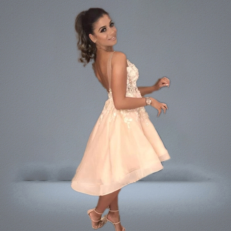 Sexy Backless Champagne Party Dresses V Sheer Neck Straps 3D Floral Applique Cocktail Eevning Dress Homecoming Formal Wear Custom