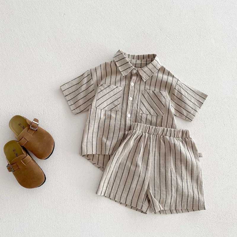 Clothing Sets Baby clothes 0-5-year-old baby retro striped short sleeved sports set 2024 summer childrens lapel shirt loosecasualtwo-pieceset