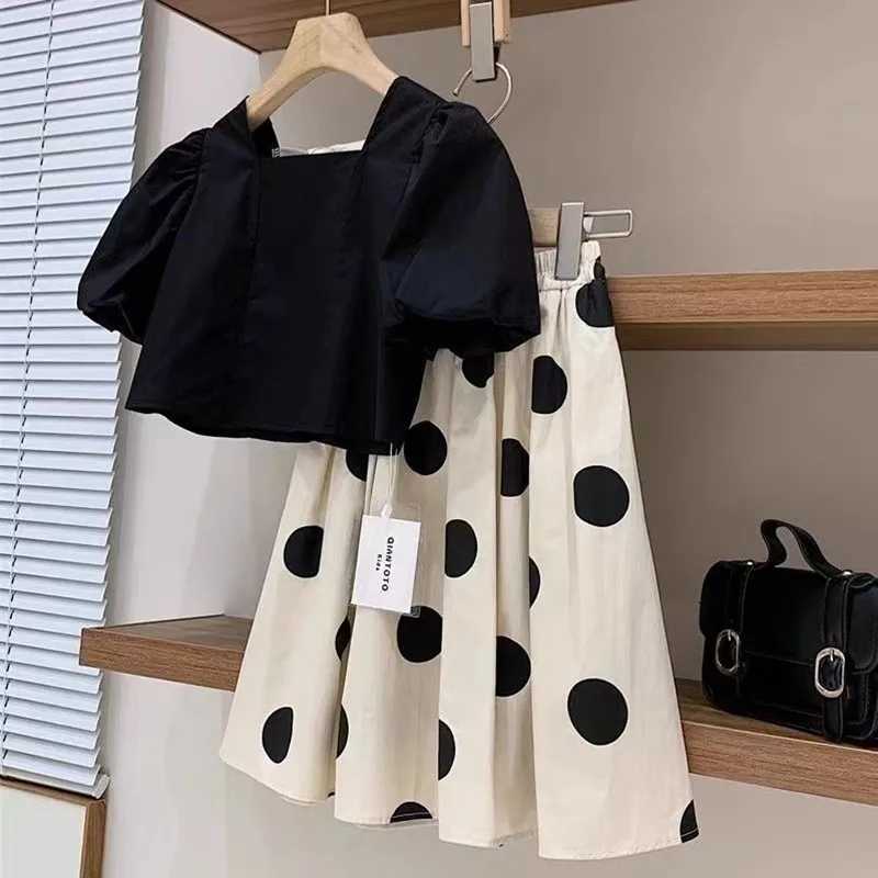 Clothing Sets Summer Girls Clothing Set New Childrens Cotton Square Neck Bubble Sleeve Top Round Dot Half Skirt 2-piece Set Childrens Skirt