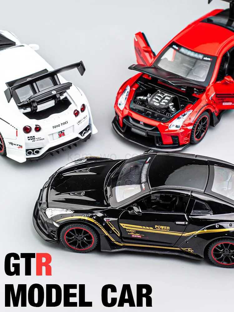 1/32 Nissan Skyline GTR R35 Nismo GT3 Racing Toy Car Model For Children RMZ CiTY Diecast Alloy Miniature Sound Light CollectionM240717