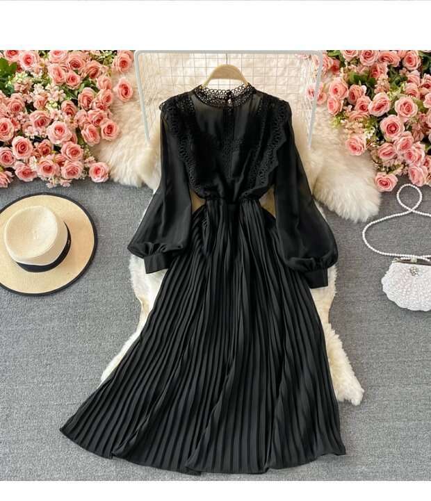 Dressed Lace Patchwork Pleated Chiffon Dress High Waisted and Slim Temperament, Featuring Long Skirt with A Large Hem Loose Waist Lace Dress BOHO DRES