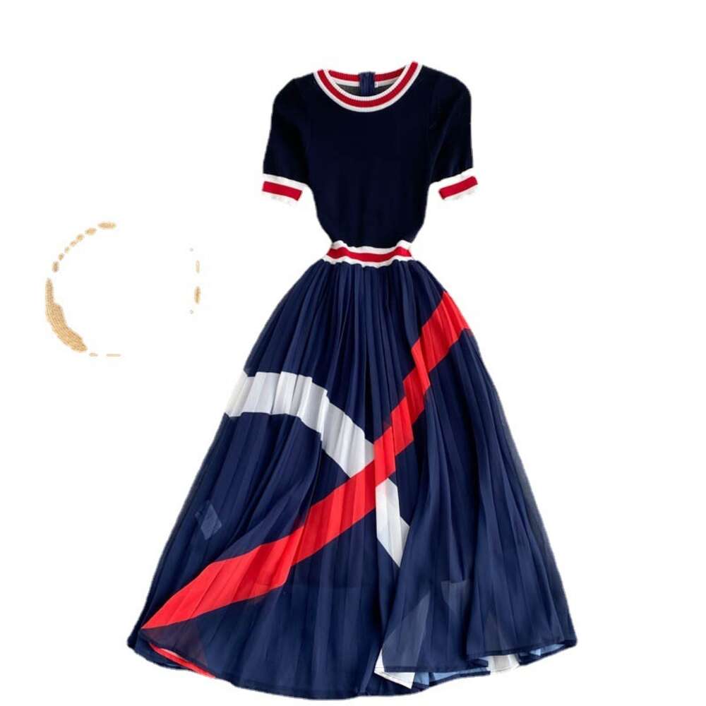 Knitted Short Sleeved Design, Color Blocking Stripe Splicing, Heavy-duty Pleated Chiffon Dress, New Summer Slimming Skirt Pregnant Womens Dress