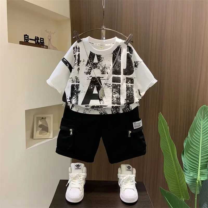 Clothing Sets Boys Summer Clothing Set With Handsome Letters for Big Boys 2-piece 2024 New Childrens Thin Two-piece Set