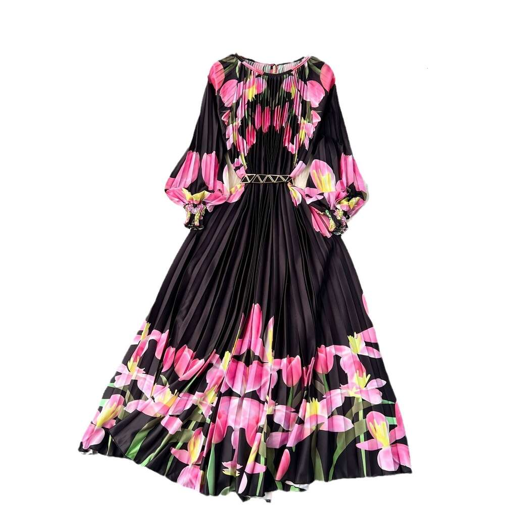 Gongyan Style Floral Dress, Womens Pleated Waist Cinched Lantern Sleeve Design, Feeling Niche, Light Luxury, Super Immortal Large Swing Skirt SKINNY D