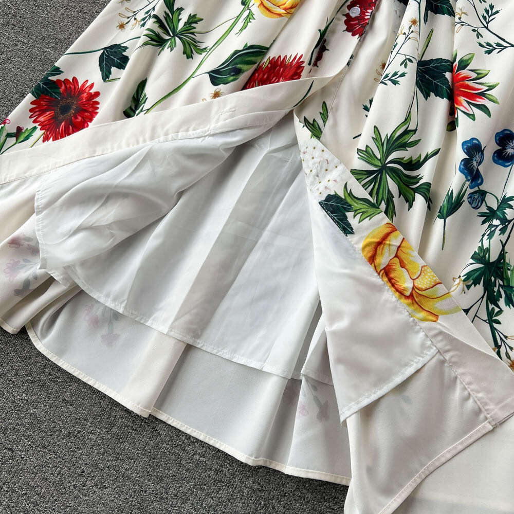 Instagram Style Spring/summer New High-end Print Fashion Slim Fit Temperament Single Breasted Dress Large Hem Long Skirt Bifurcated Temperament Waist 