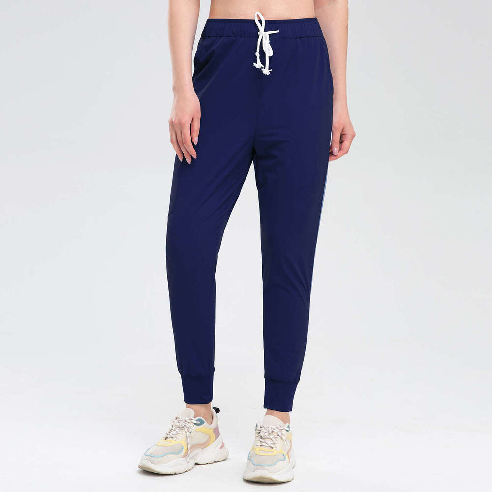 Niaa Hinn Scrub Set New Product French Non-ironing Washable Gentle Wind Ventilation Popular Leisure Time Loose Self-cultivation Bifurcated Waist Tempe