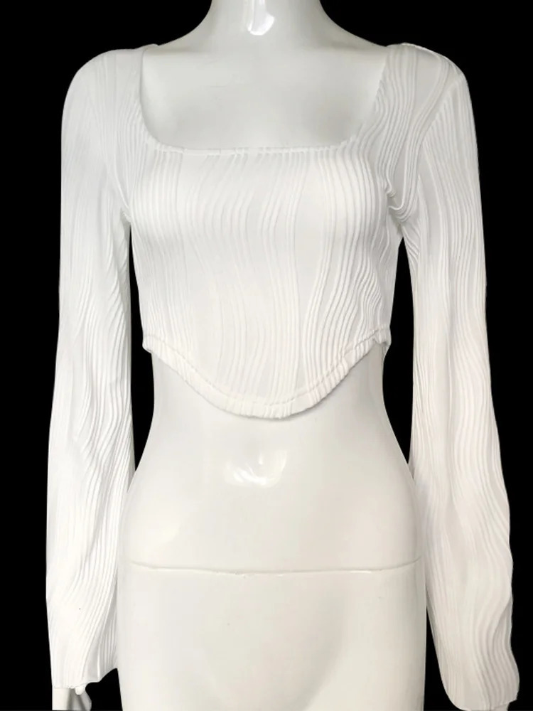 Long Sleeve Women Textured Crop Tops Fashion Scoop Neck Hanky Hem Solid Color Short Slim Fit T-Shirt Female Streetwear 240716