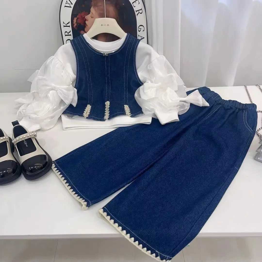 Clothing Sets Kids Girls Denim Set Spring and Autumn 2024 New Childrens T-Shirt Vest Wide Leg Pants Three Piece Set For Girls Korean Edition