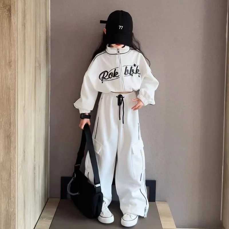Clothing Sets Girls Spring and Autumn Set 2024 Childrens New Style Trendy Middle and Large Childrens Sports and Leisure Two piece Set