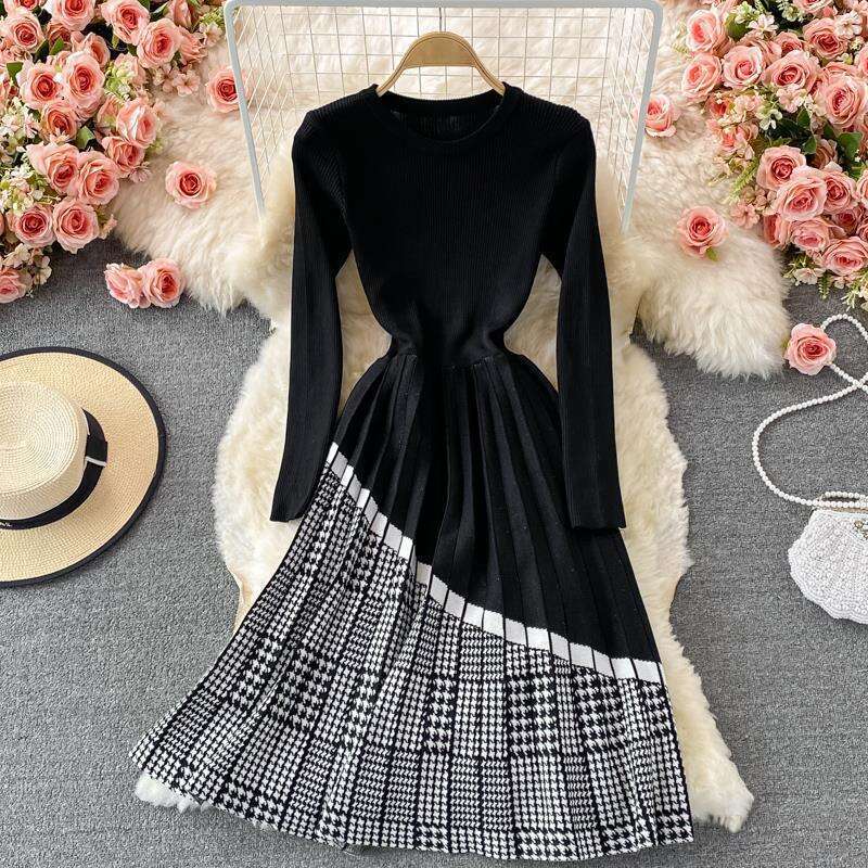Woolen Dress with Coat, Autumn and Winter Round Neck Plaid Patchwork Knitted Dress, Mid to Long Pleated A-line Skirt Bifurcated Lace Dress Round Neck 