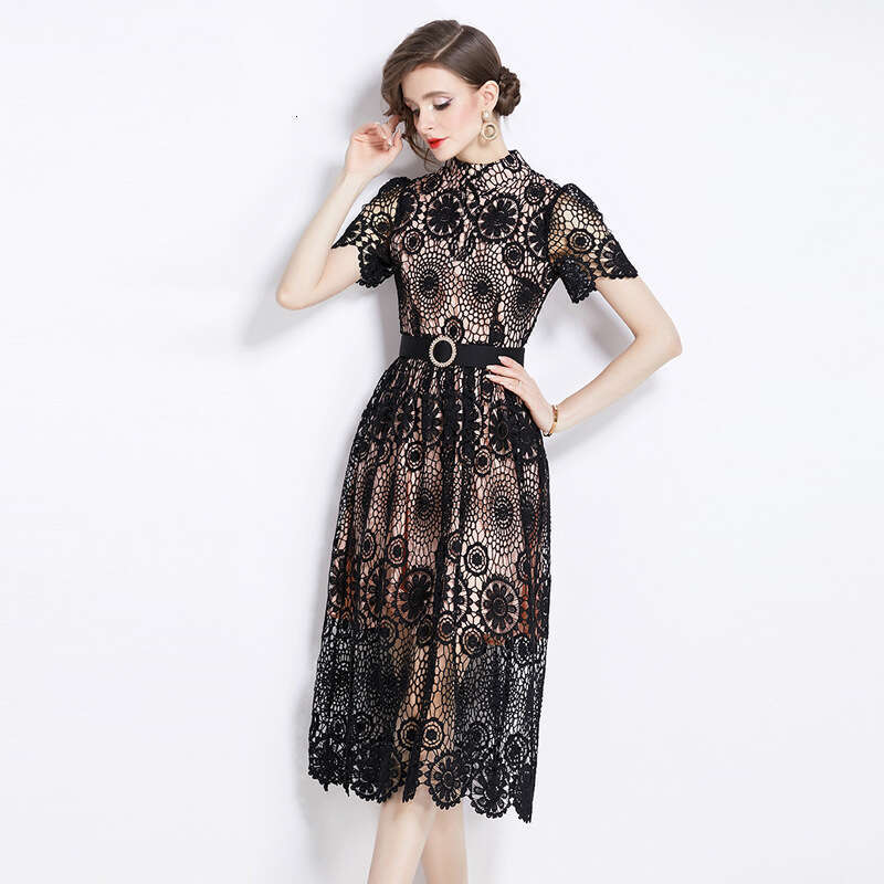 French Style Temperament Summer Female Niche, Water-soluble Lace Slim Fit Long Short Sleeved Dress, Can Be Worn on Weekdays Short Loose Lace Dress BOH