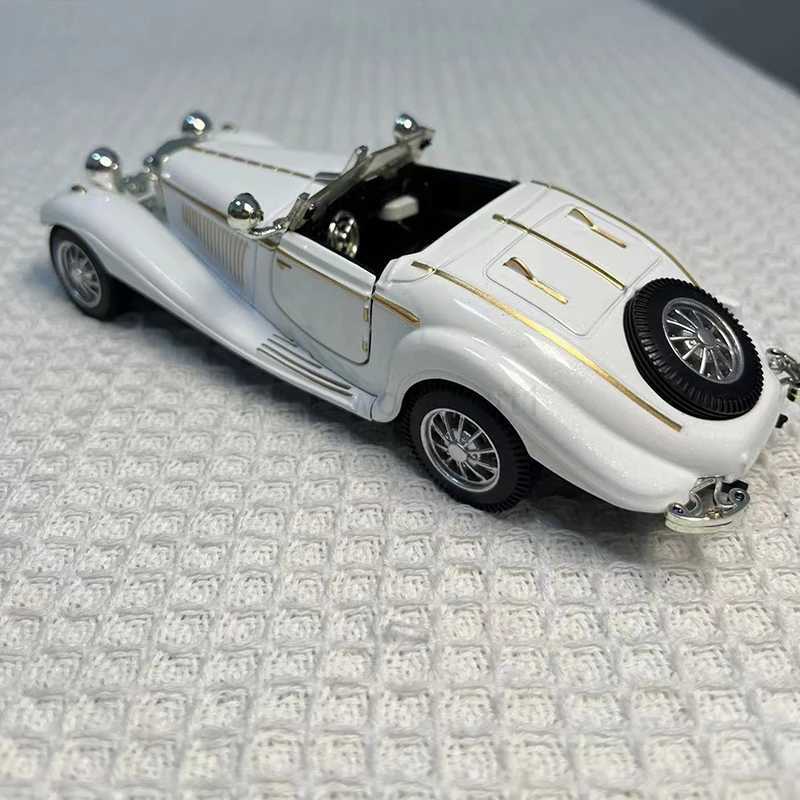 1 28 Mini Model Alloy Retro Vintage Car Diecast Model Toy Vehicle Pull Back Car Simulation Collection Gifts Toys for boysM240717