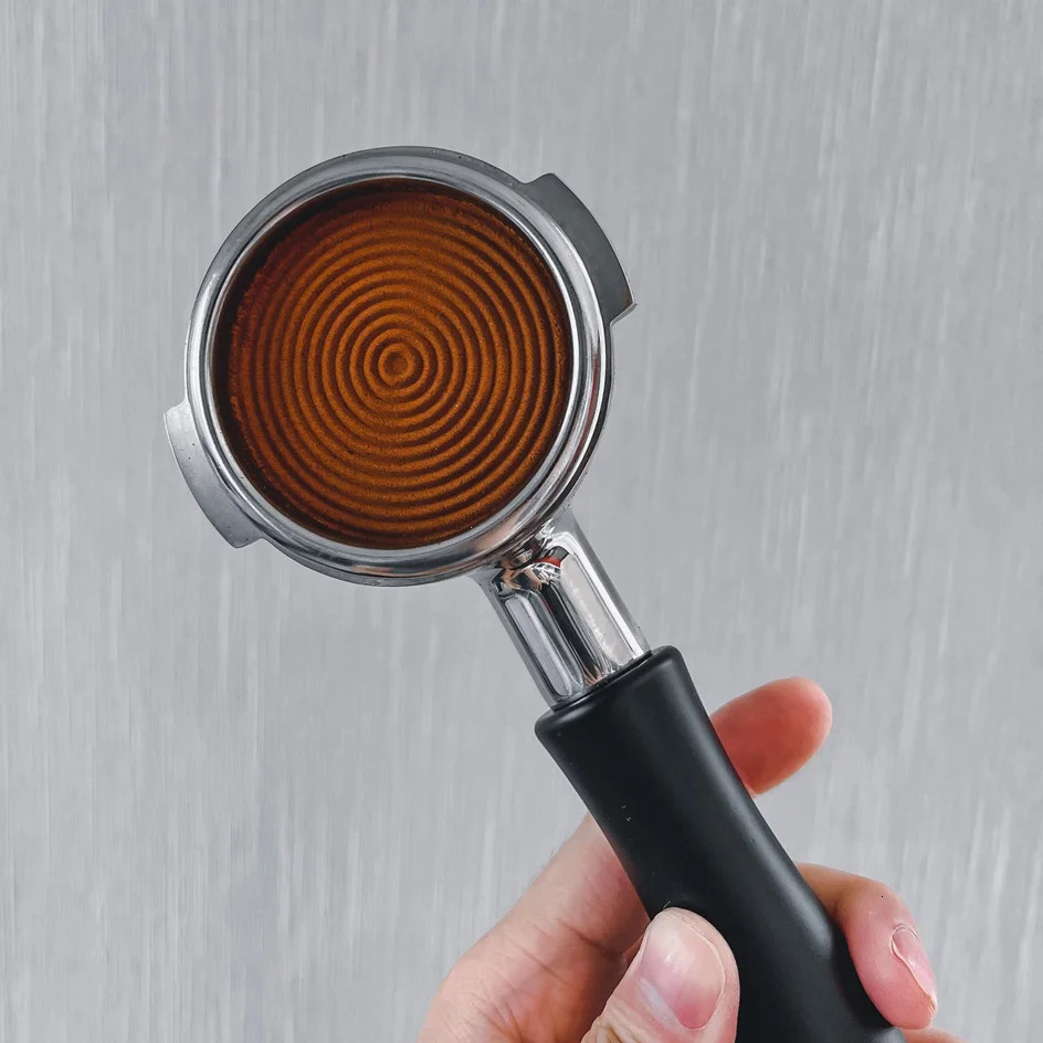 Coffee Tampers 15lb Spring Loaded Coffee Tamper Ripple Base Aluminum Self Leveling Espresso Tamper Coffeeware 51mm 53mm 58mm 240716