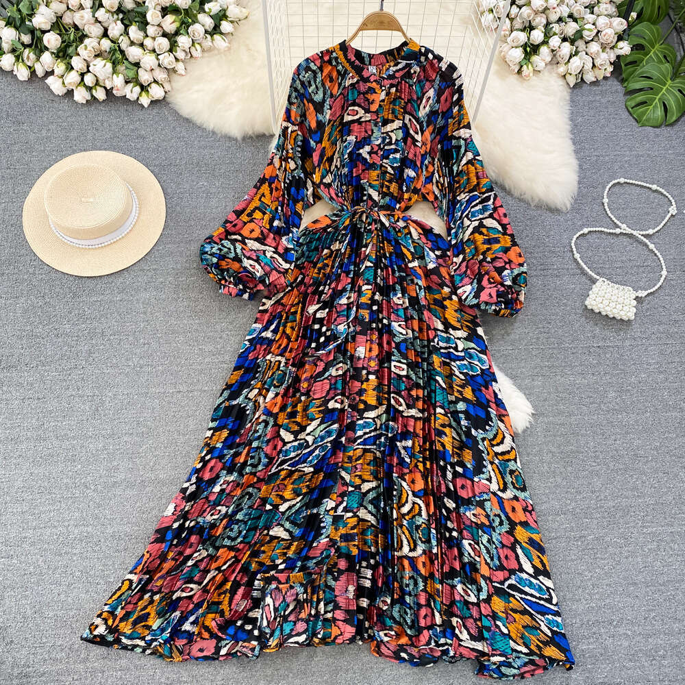 High End Light Luxury Temperament Lantern Sleeved Round Neck with Waistband for Slimming Effect, Single Breasted Printed Dress, Elegant Long Skirt