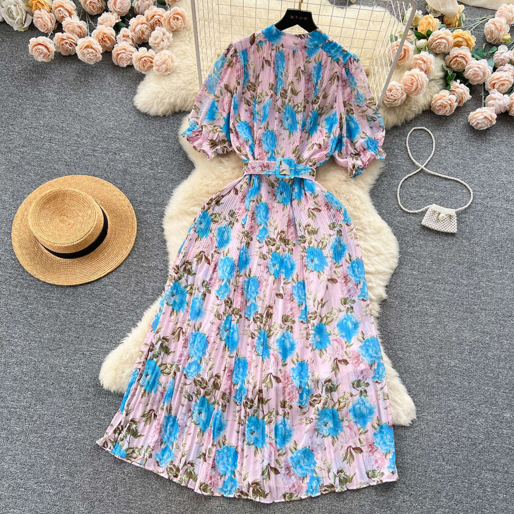 Summer New Sweet Print Round Neck Short Sleeved Dressed Waist for Slim Appearance with Wooden Ear Edge Wrinkles and Large Beach Display Waist SKINNY D