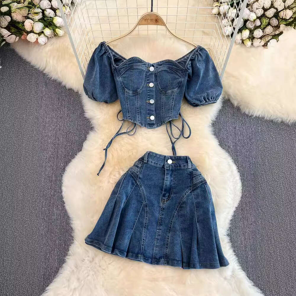 Fashion Set Women with Pure Desire for Sweetness Spiciness, Sweet and Spicy Off Shoulder Denim Strap Top, Two-piece High Waisted Pleated Skirt BOHO DR