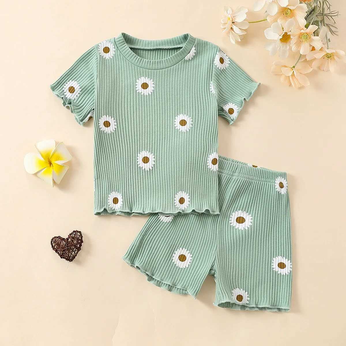 Clothing Sets Summer Baby Girl Little Sunflower Cotton 2 Piece Short Sleeve Short Shorts Set Sweatshirt Comfortable and Easy Care